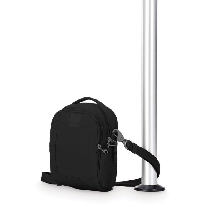 PACSAFE METROSAFE LS100