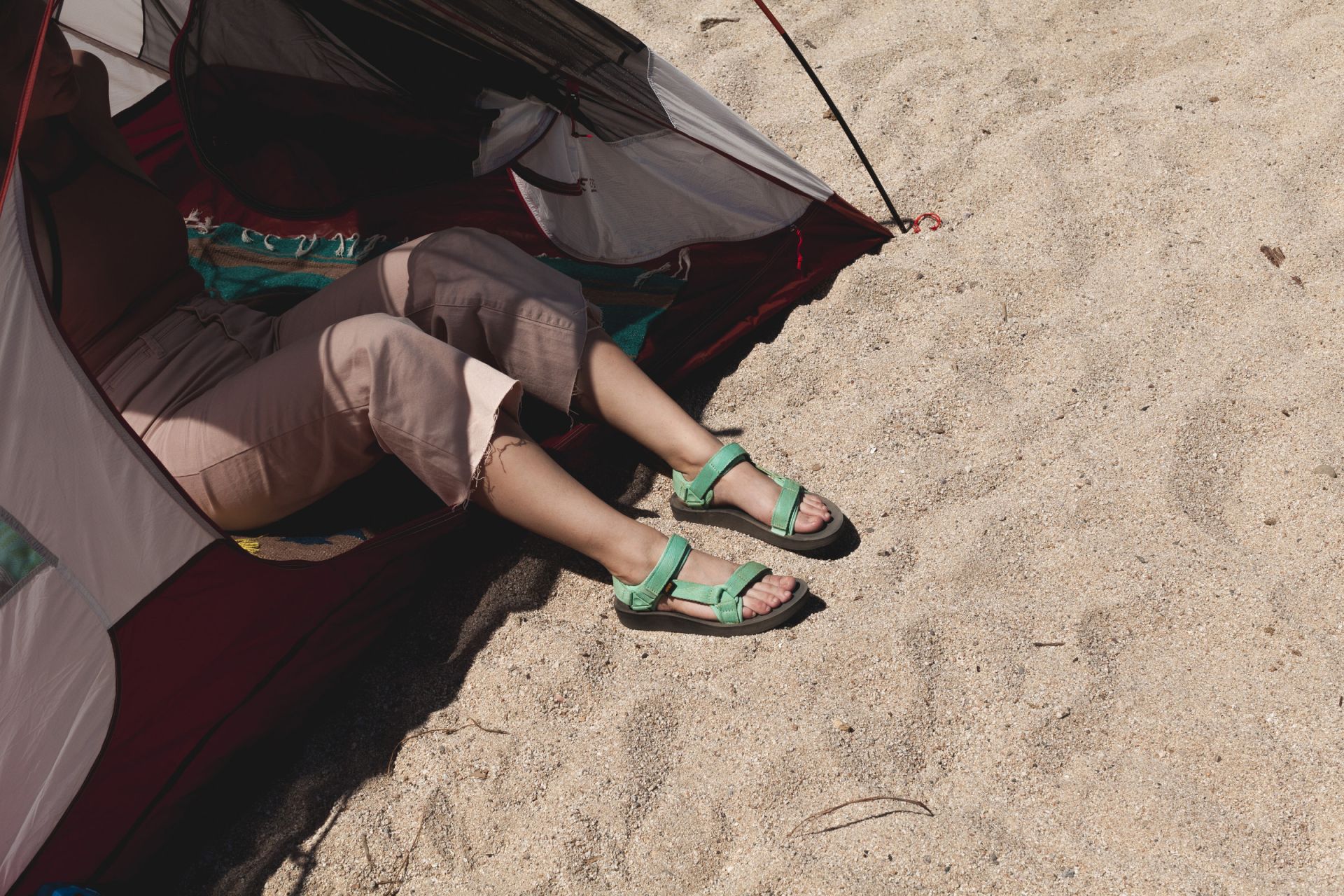 Slippers & sandalen