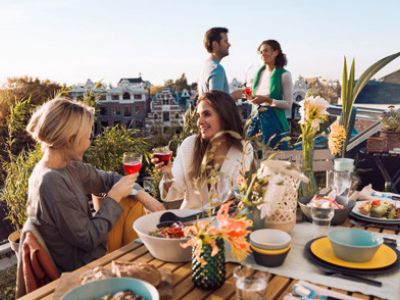 Op vakantie in eigen tuin